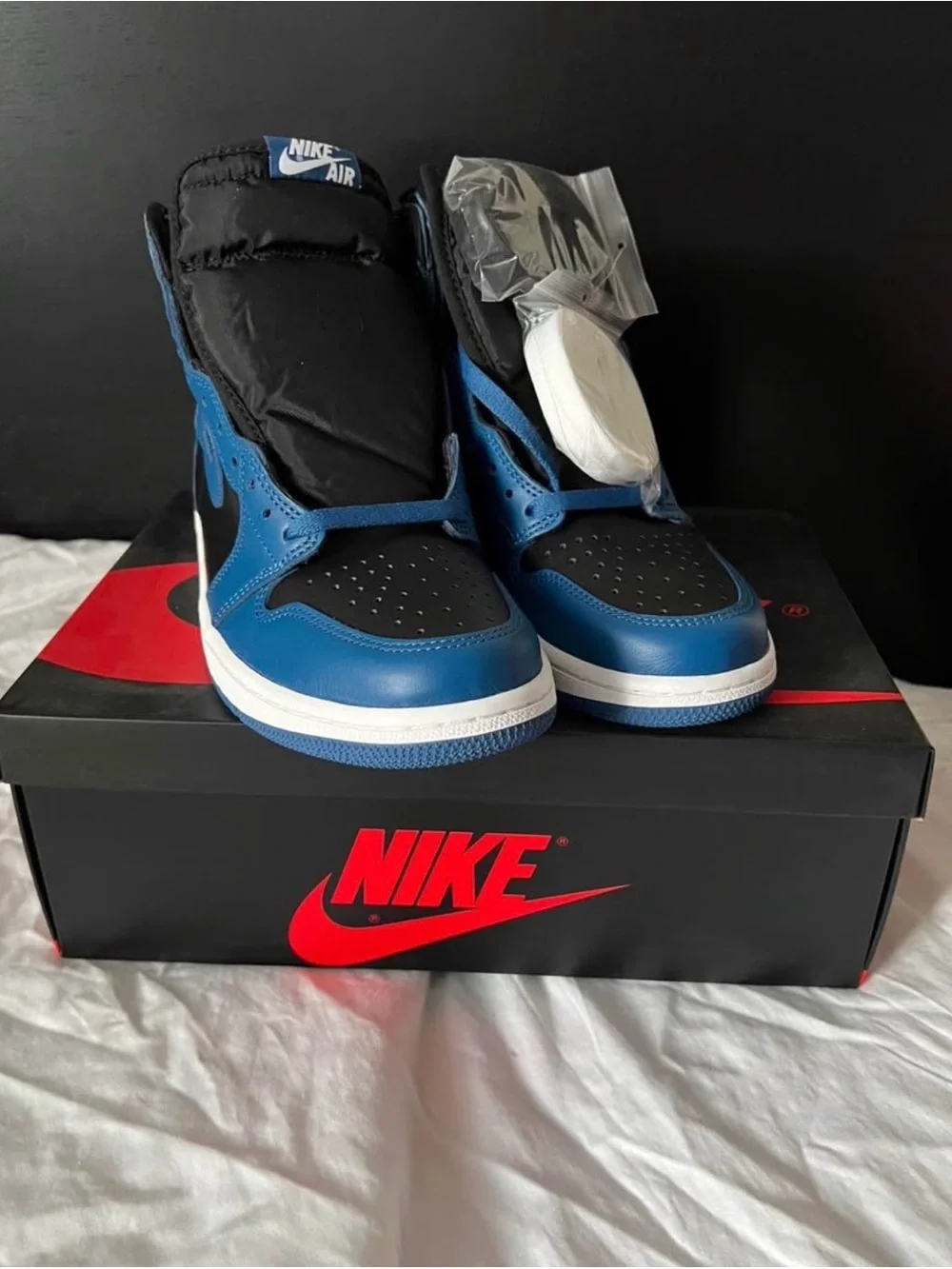 Jordan Retro High-Top in Black and Royal Blue